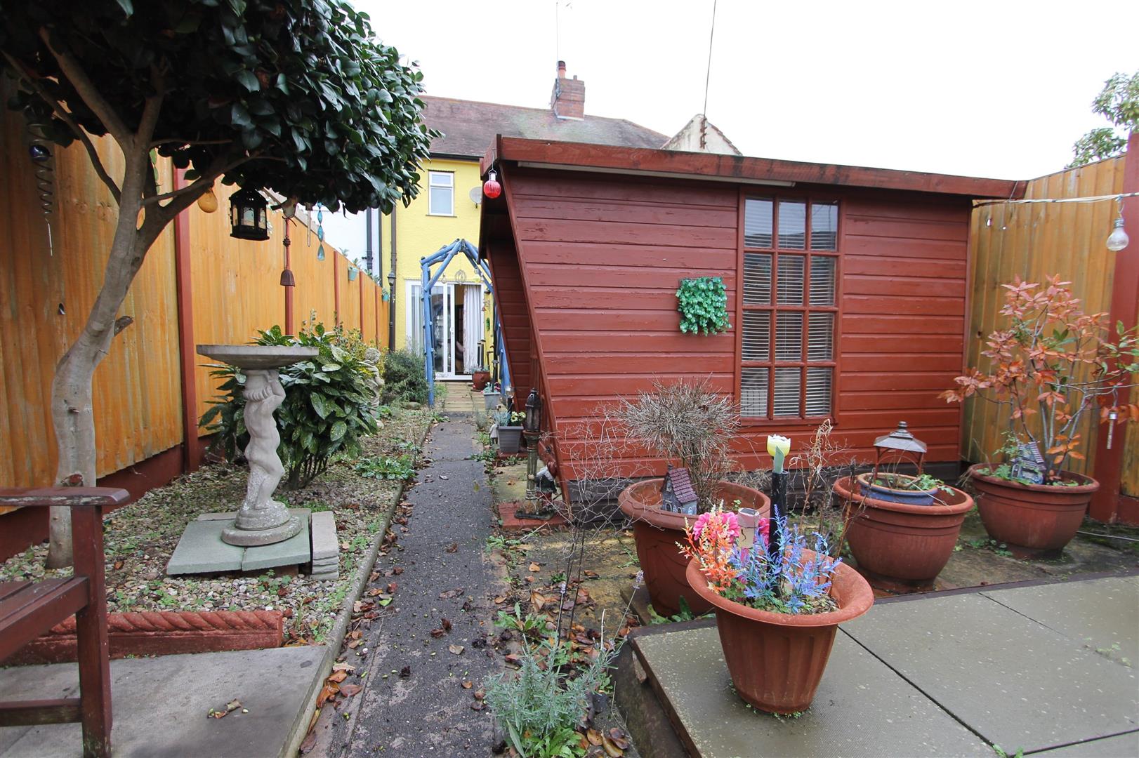 The Foxholes, Kidderminster